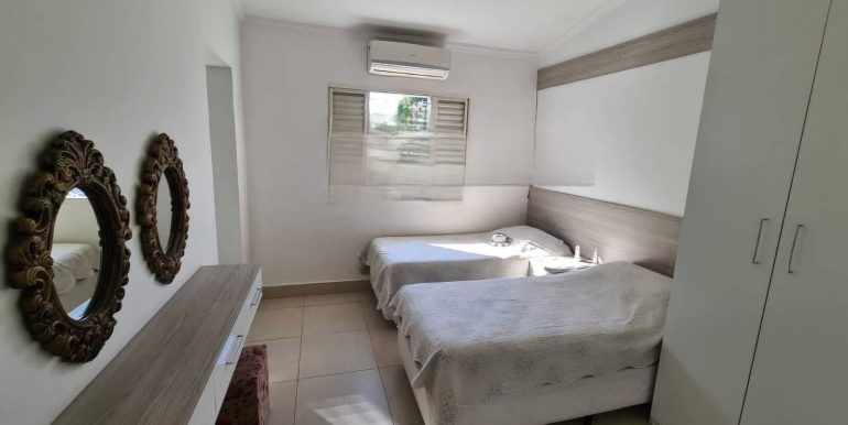 WhatsApp Image 2024-09-20 at 10.12.51 (1)